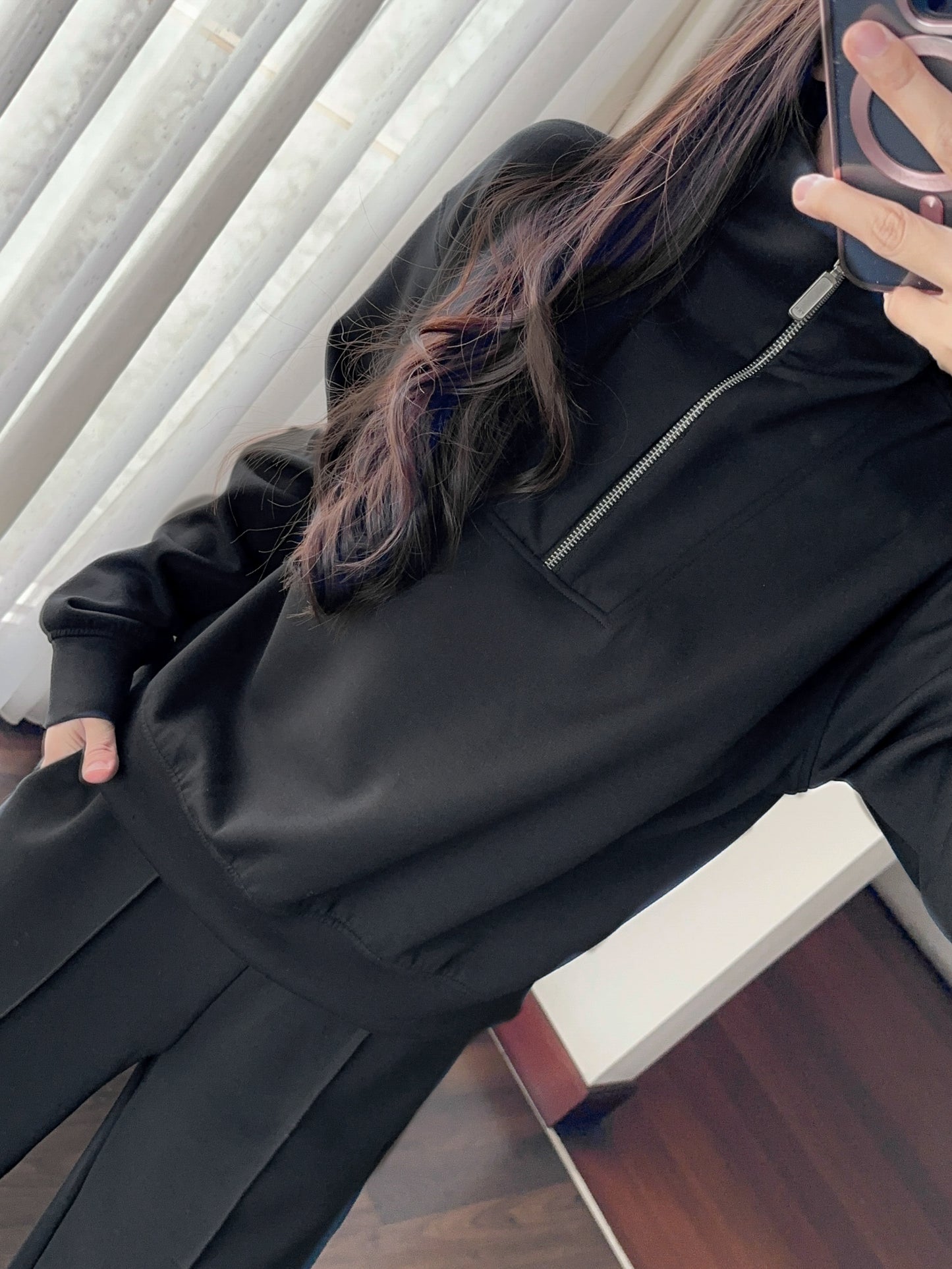 HUGO SWEATER & JUSA PANTS