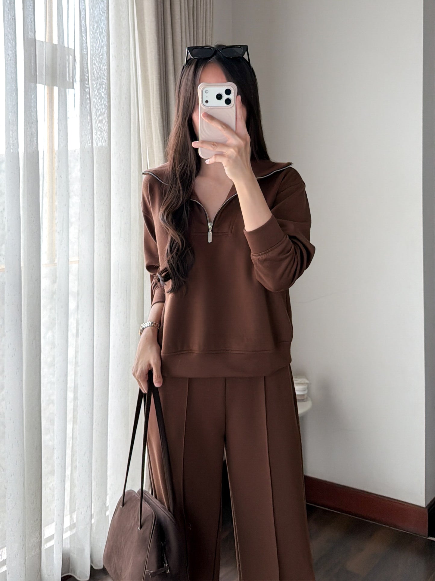 HUGO SWEATER & JUSA PANTS