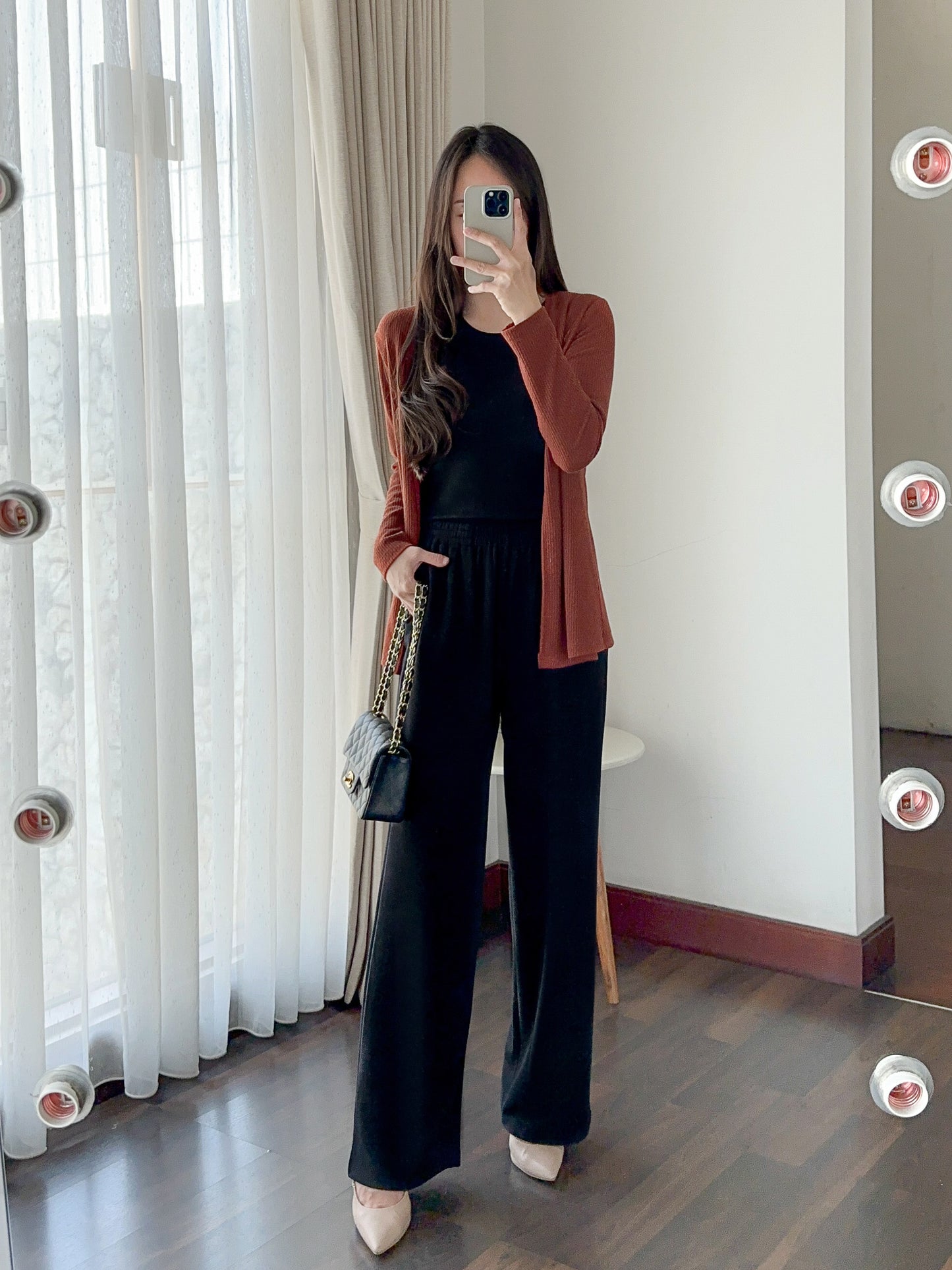 MELB OUTER