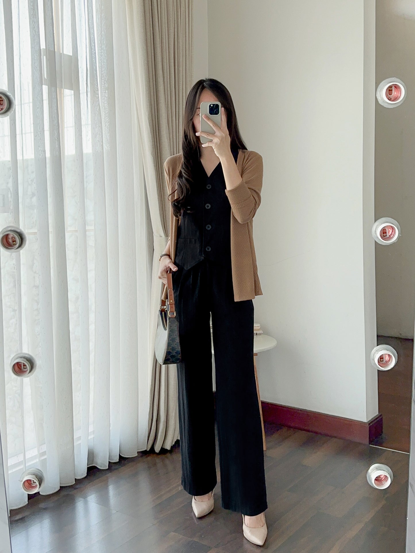 MELB OUTER