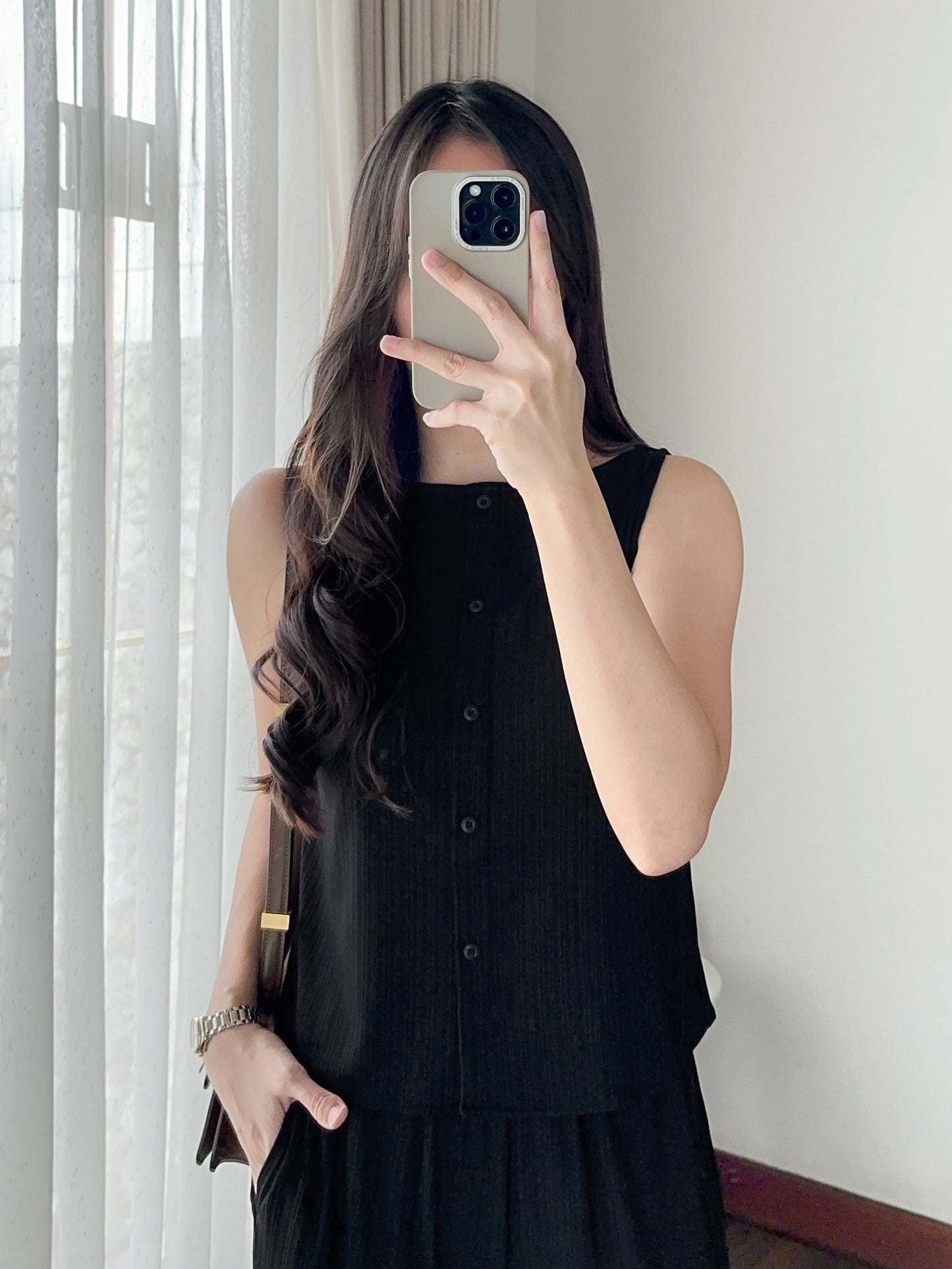 OLA TOP