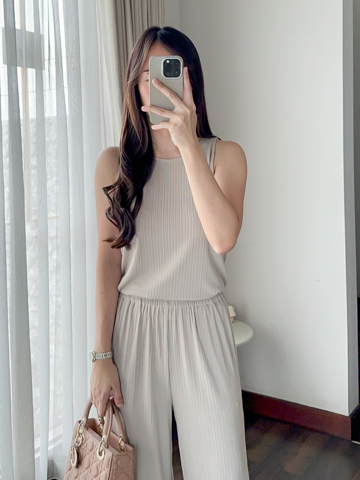 OLIE TOP LOW NECK / ROUND NECK