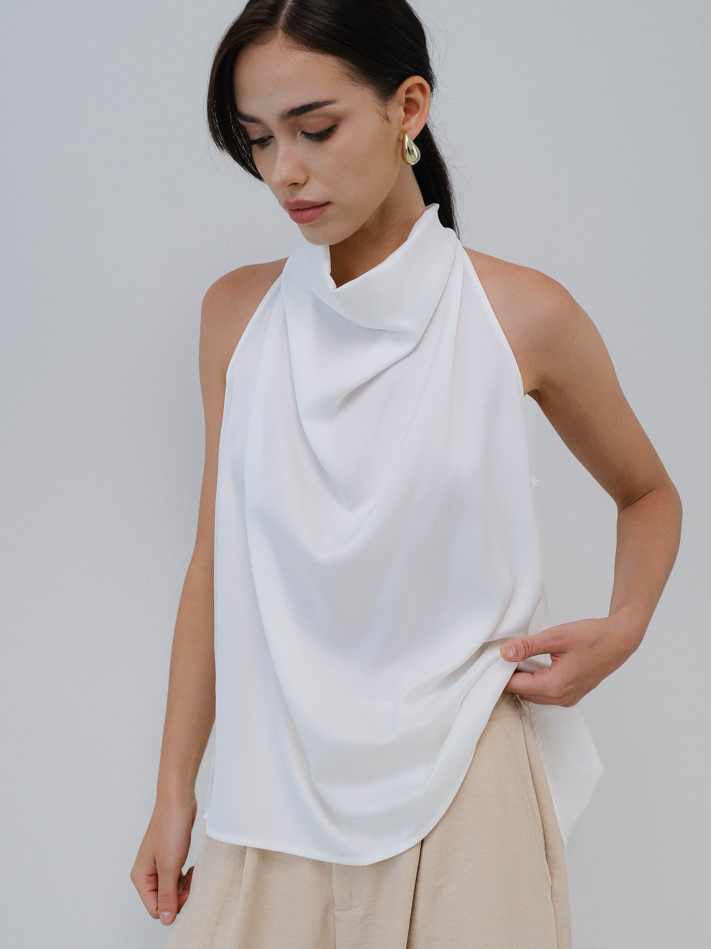 SELINA HALTERNECK TOP