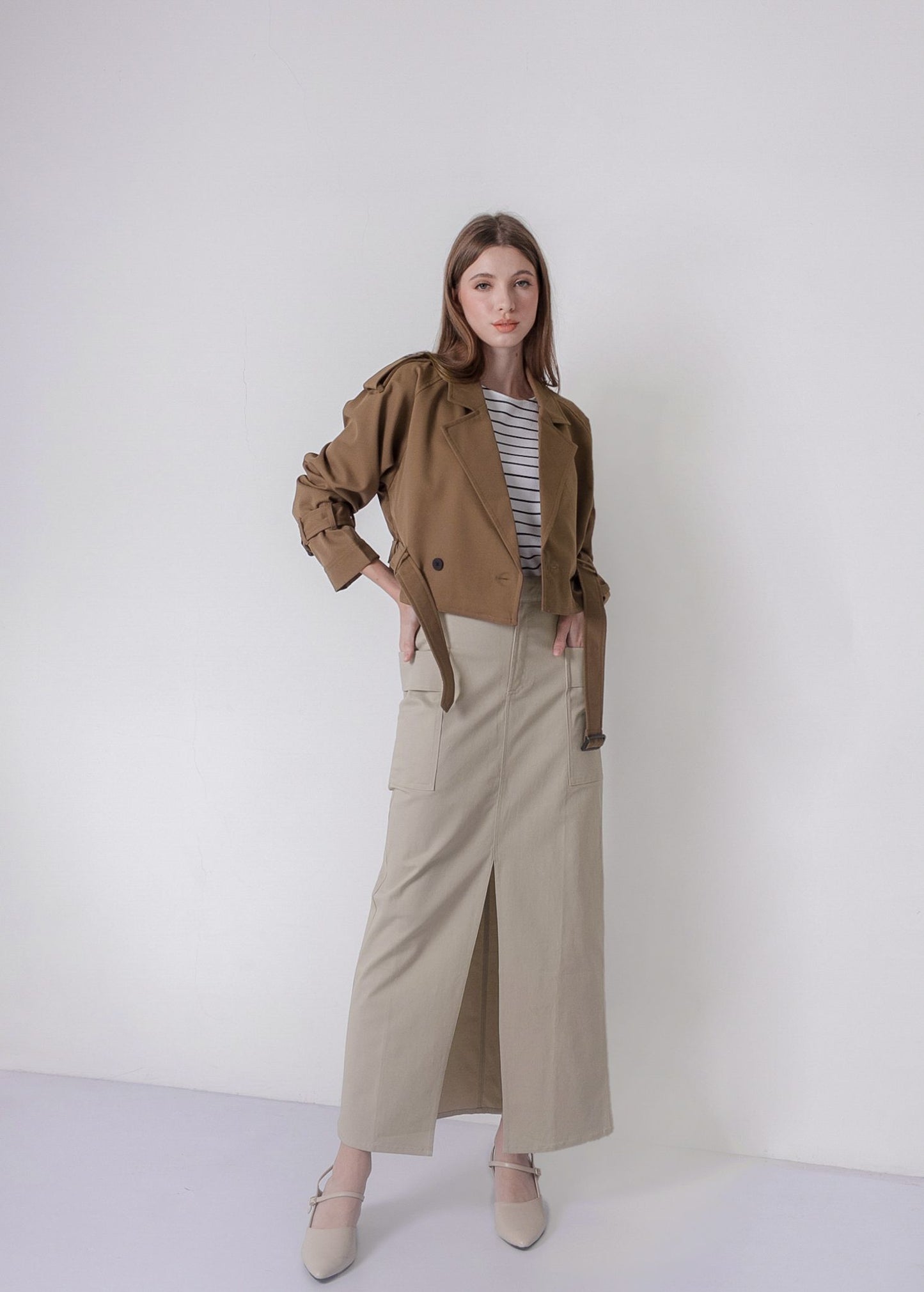 TRENCH COAT
